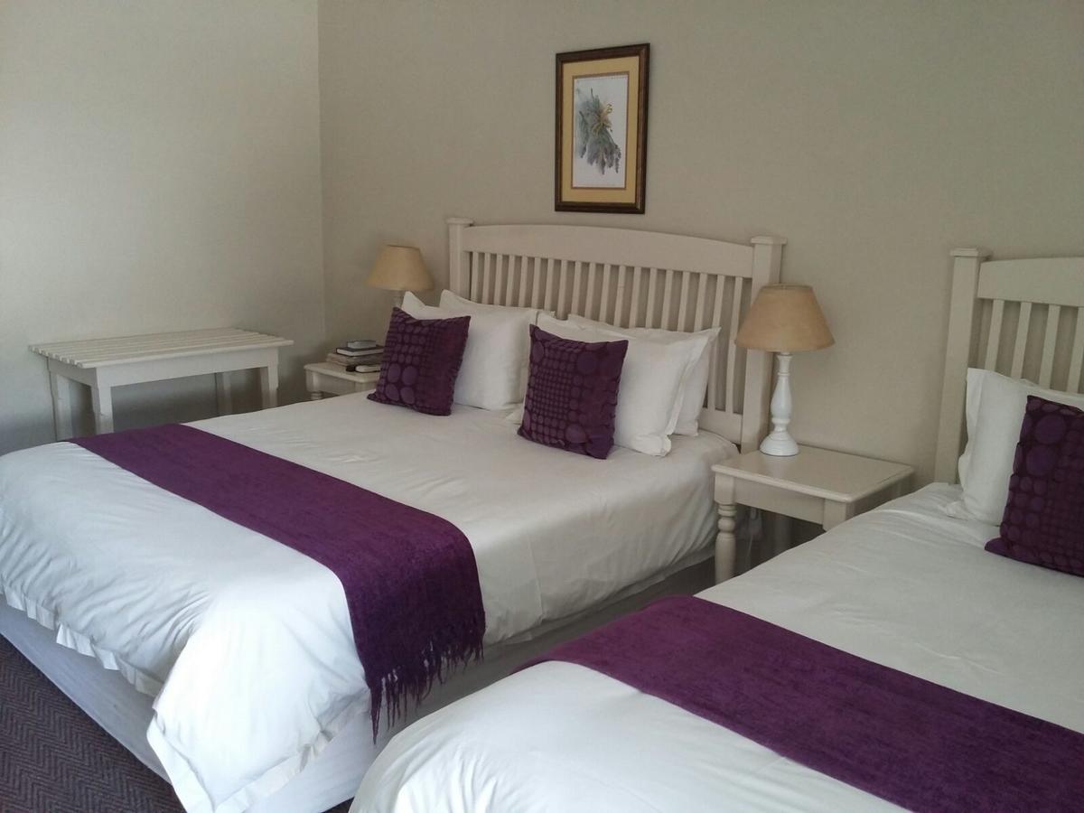Lavender Lodge Vryburg Exterior photo