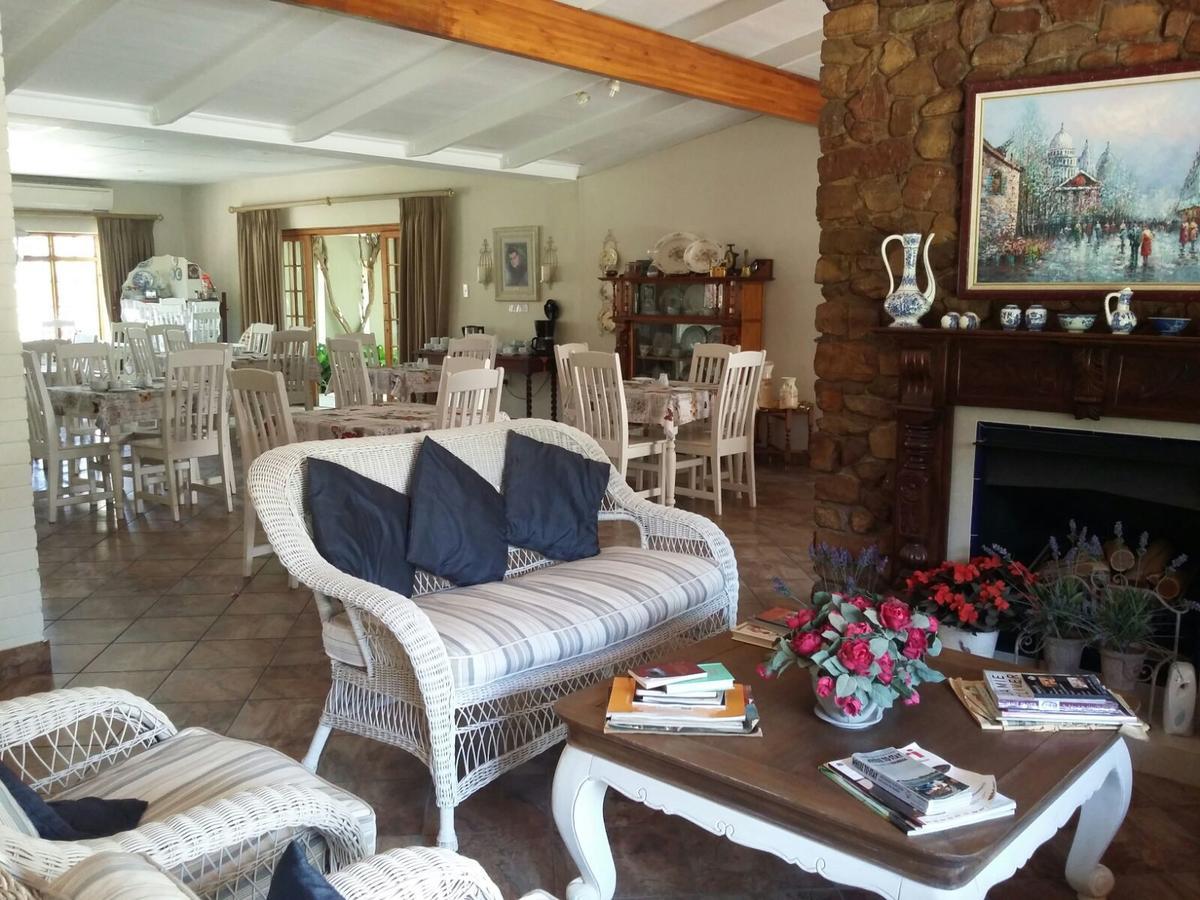Lavender Lodge Vryburg Exterior photo