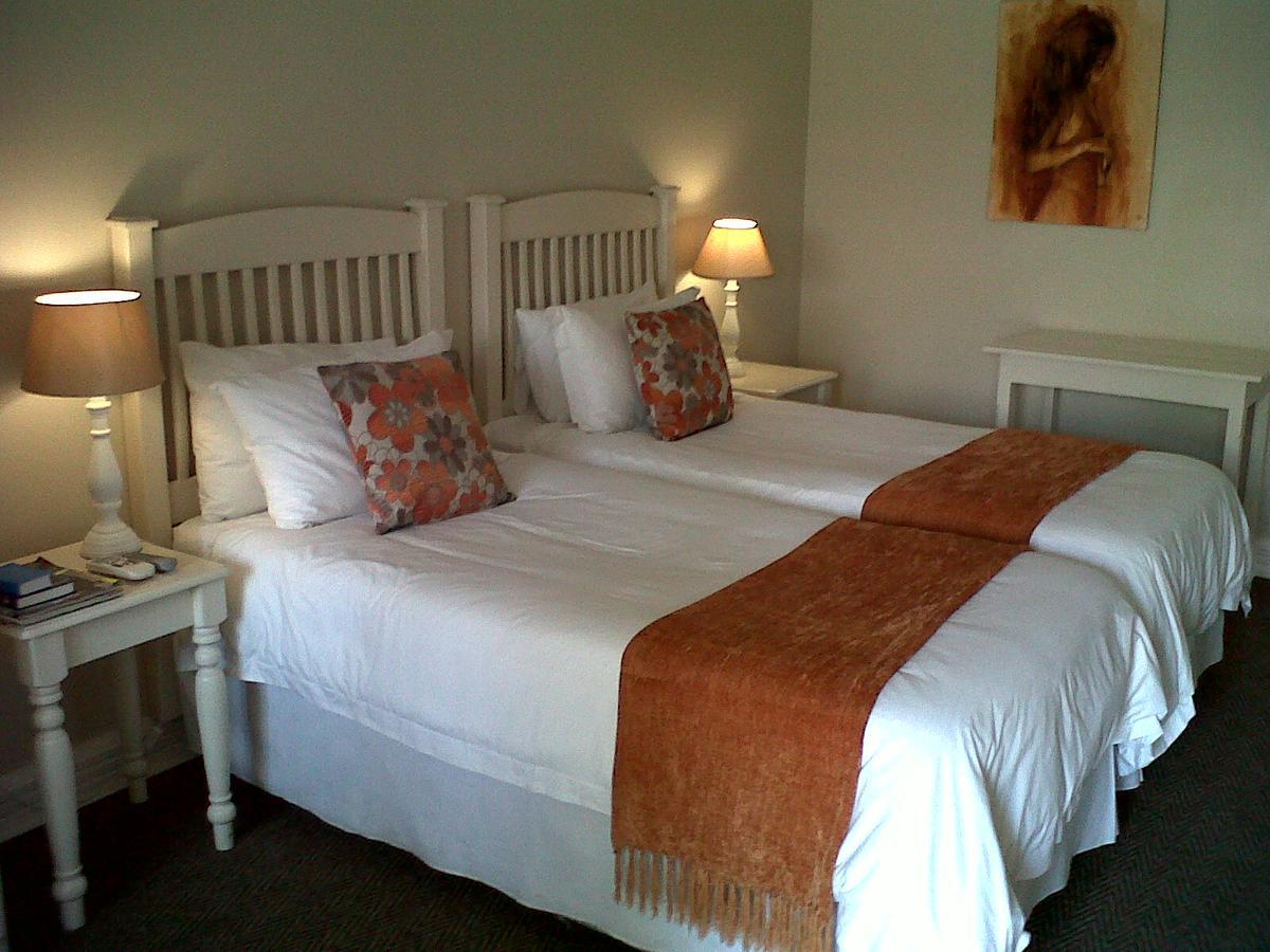 Lavender Lodge Vryburg Exterior photo